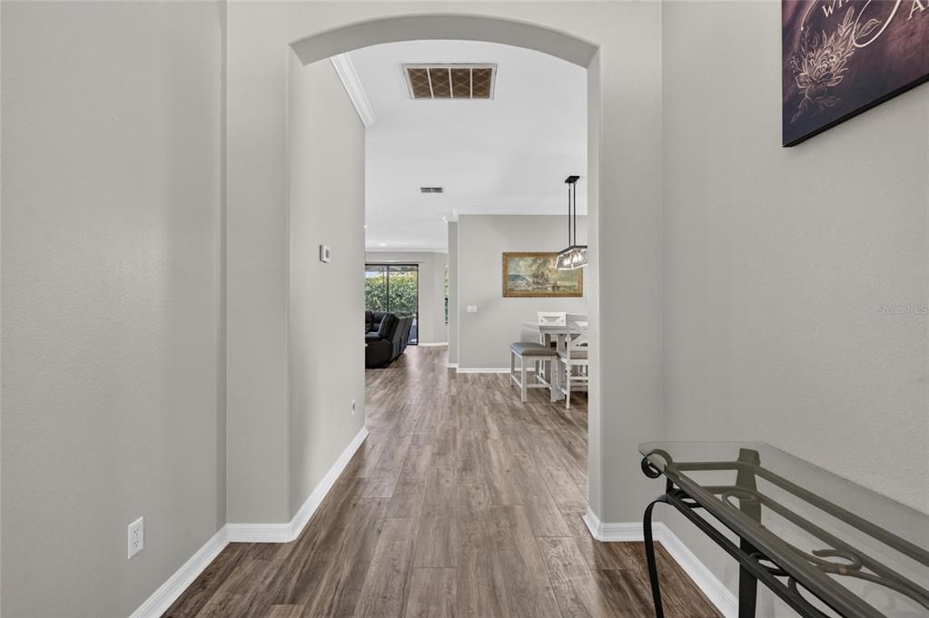 For Rent: $2,800 (3 beds, 2 baths, 2179 Square Feet)