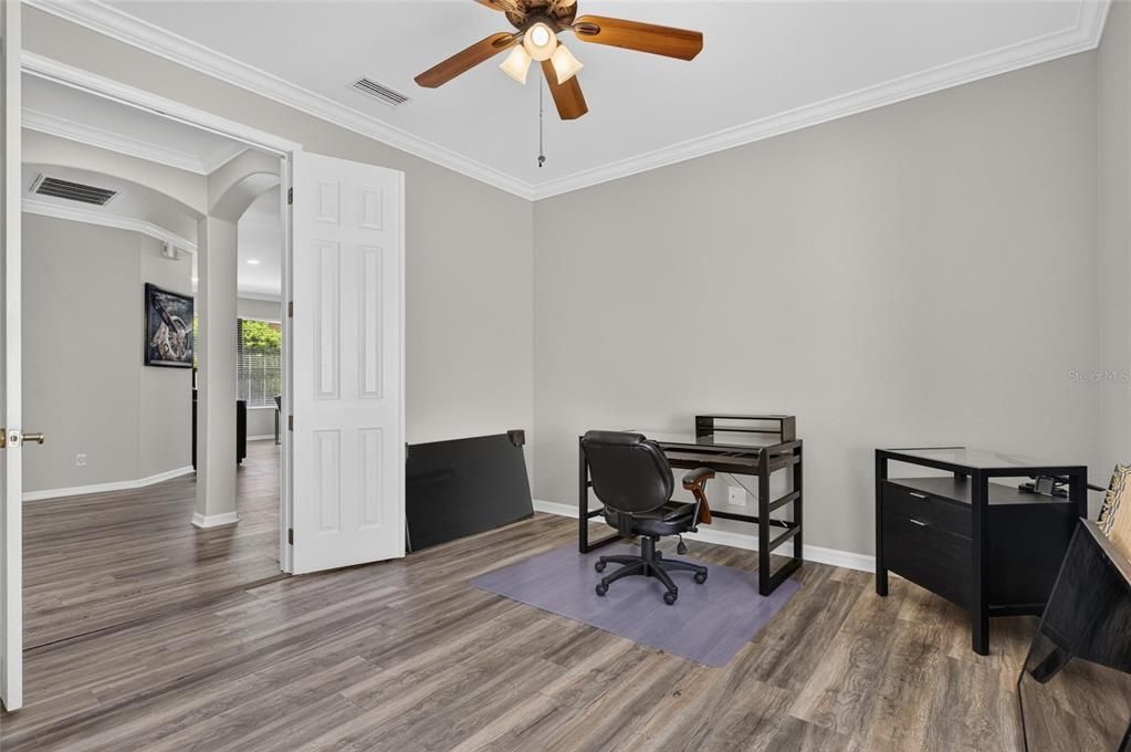 For Rent: $2,800 (3 beds, 2 baths, 2179 Square Feet)