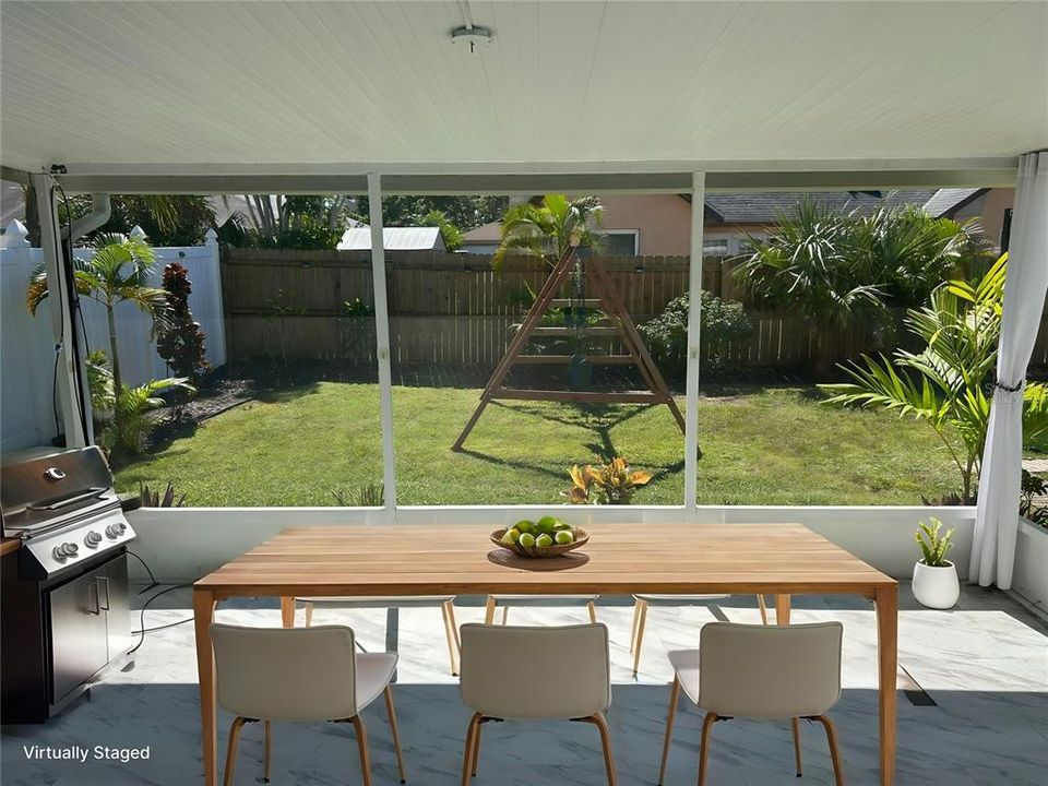 For Sale: $475,000 (2 beds, 2 baths, 1215 Square Feet)