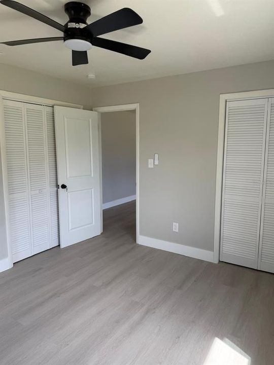 For Sale: $315,000 (2 beds, 1 baths, 825 Square Feet)