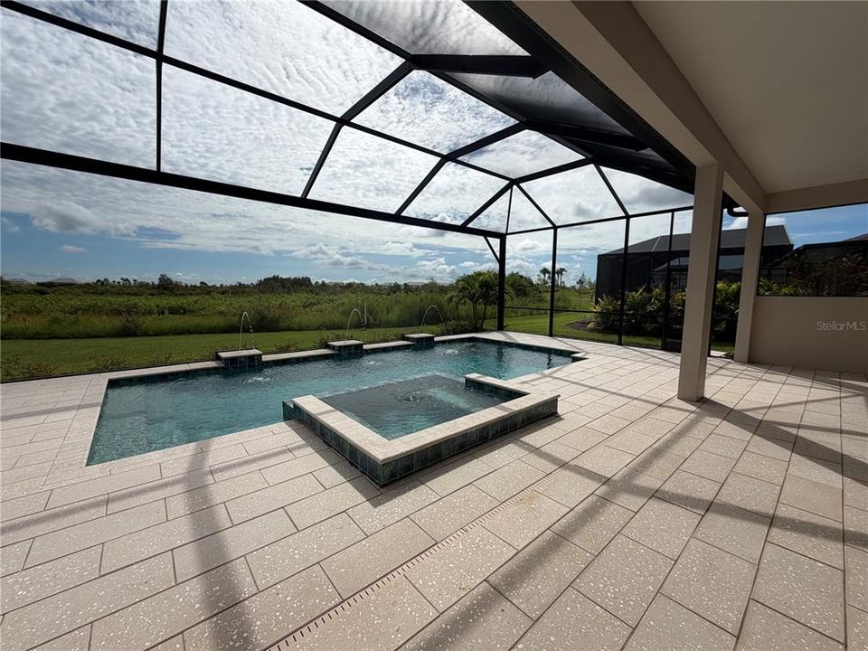 For Sale: $1,199,900 (3 beds, 2 baths, 2867 Square Feet)