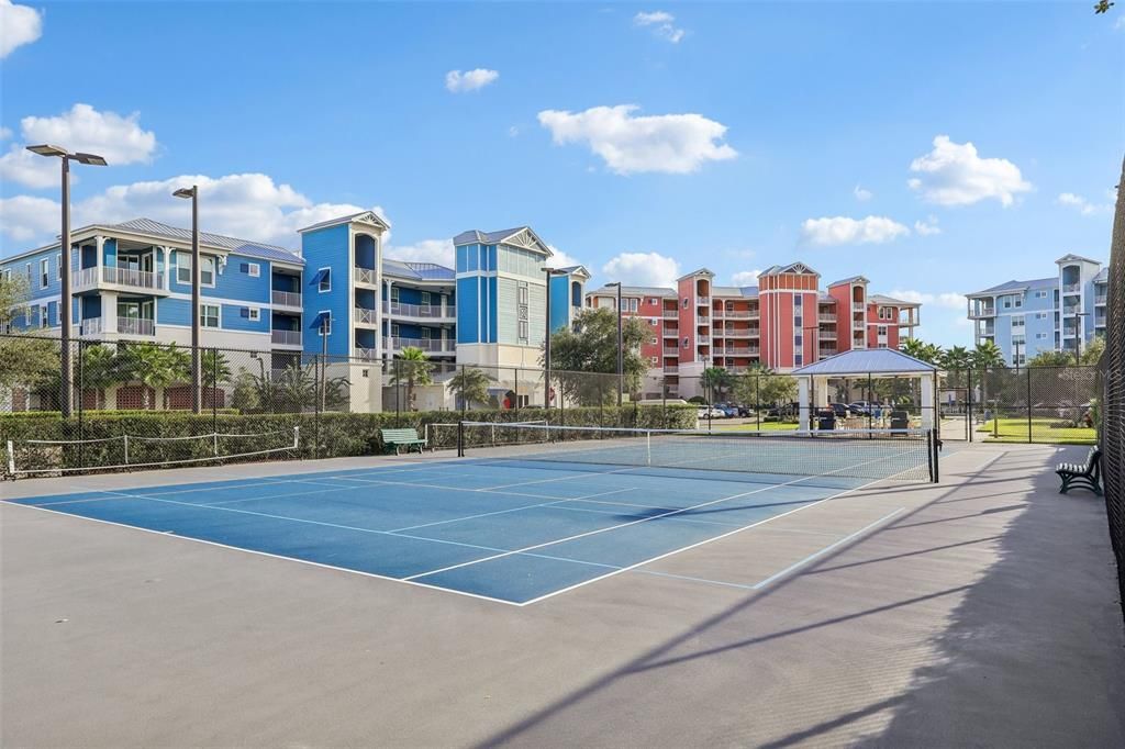 En Venta: $695,000 (2 camas, 2 baños, 1384 Pies cuadrados)