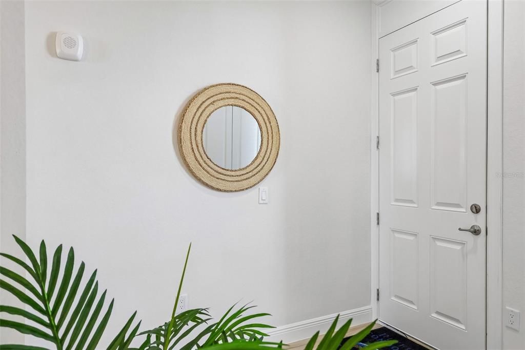 En Venta: $695,000 (2 camas, 2 baños, 1384 Pies cuadrados)