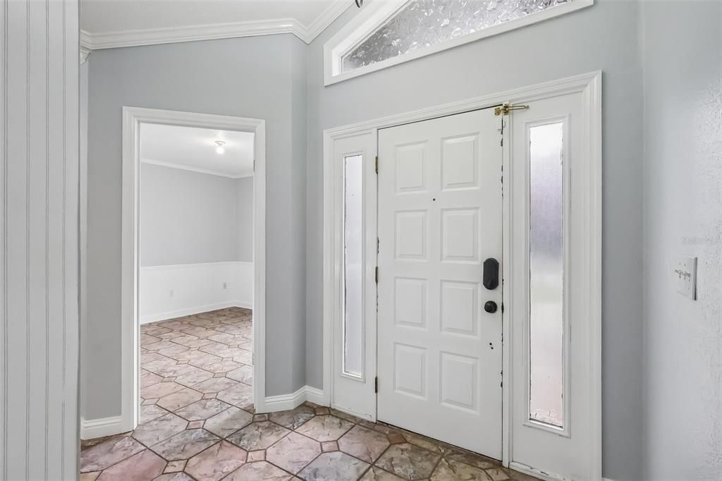 For Sale: $350,000 (3 beds, 2 baths, 1762 Square Feet)