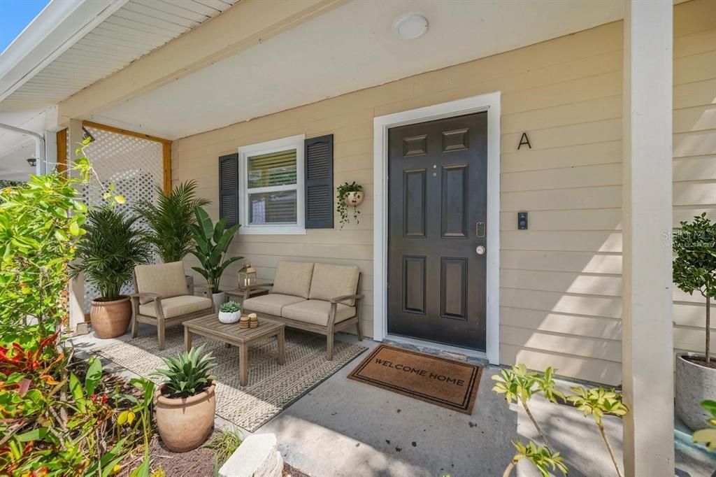 For Sale: $199,900 (2 beds, 1 baths, 1080 Square Feet)