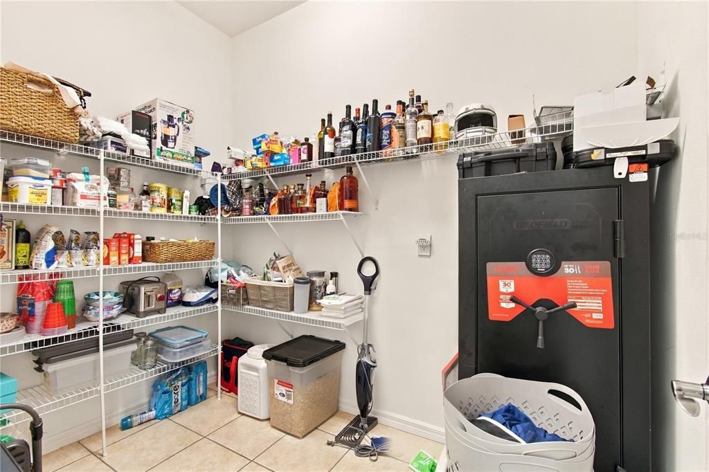 En Venta: $362,000 (3 camas, 2 baños, 1908 Pies cuadrados)