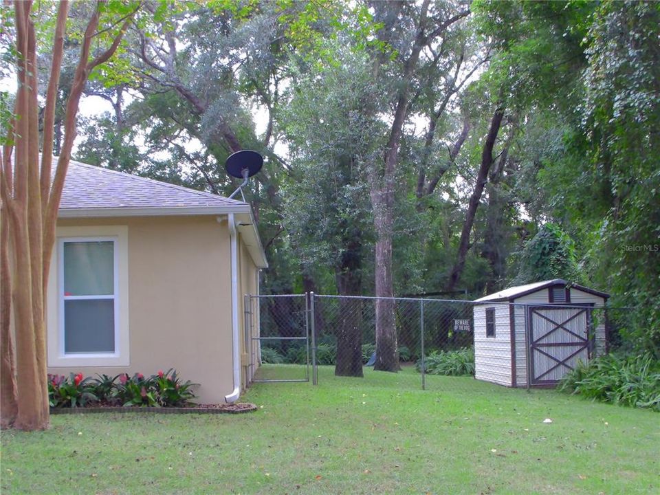 For Sale: $395,000 (3 beds, 2 baths, 1605 Square Feet)