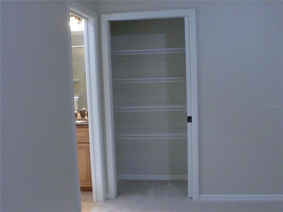 For Sale: $395,000 (3 beds, 2 baths, 1605 Square Feet)