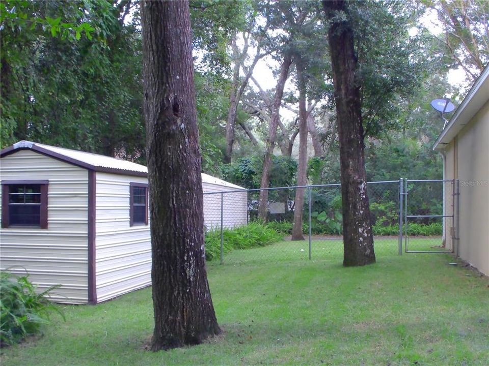 For Sale: $395,000 (3 beds, 2 baths, 1605 Square Feet)
