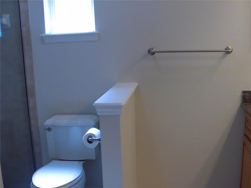 For Sale: $395,000 (3 beds, 2 baths, 1605 Square Feet)
