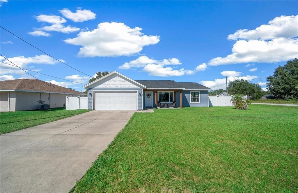For Sale: $249,000 (3 beds, 2 baths, 1320 Square Feet)