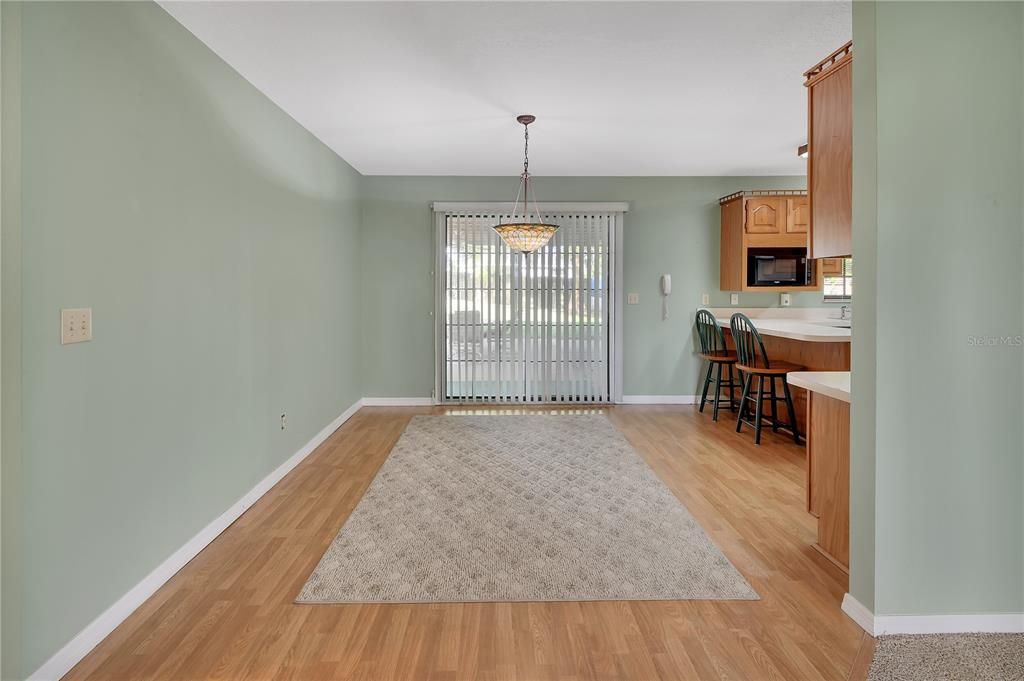 For Sale: $264,900 (3 beds, 2 baths, 1539 Square Feet)