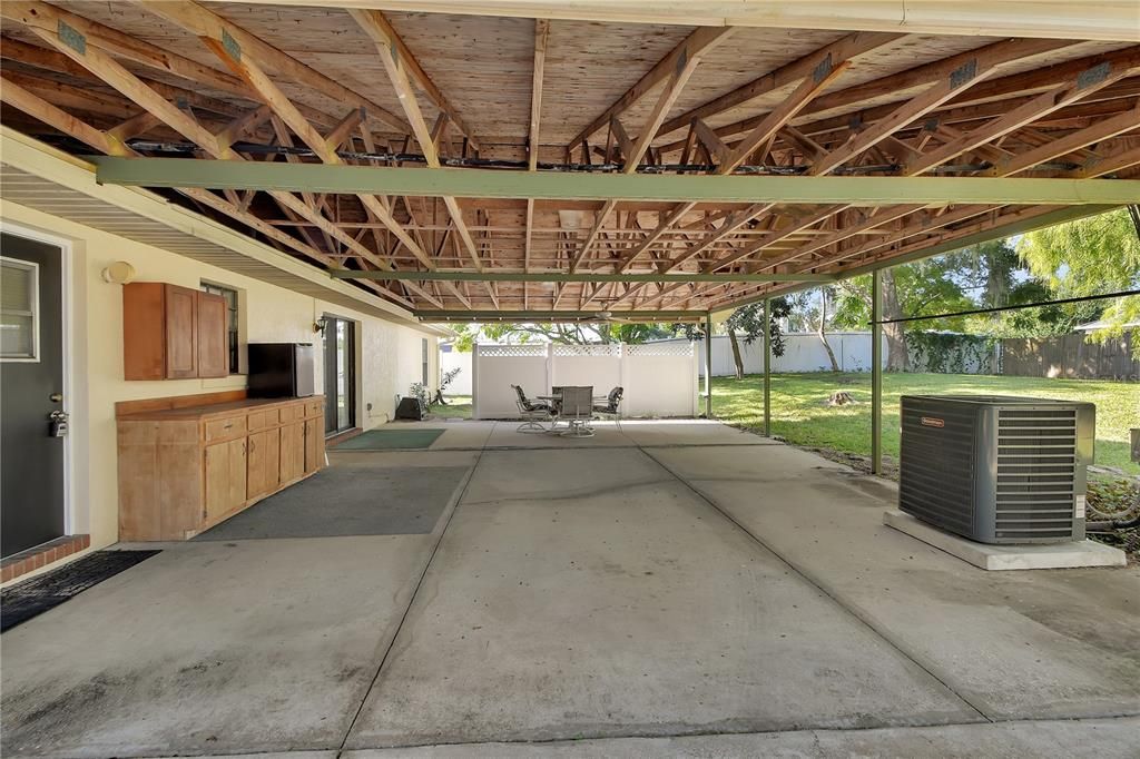 For Sale: $264,900 (3 beds, 2 baths, 1539 Square Feet)