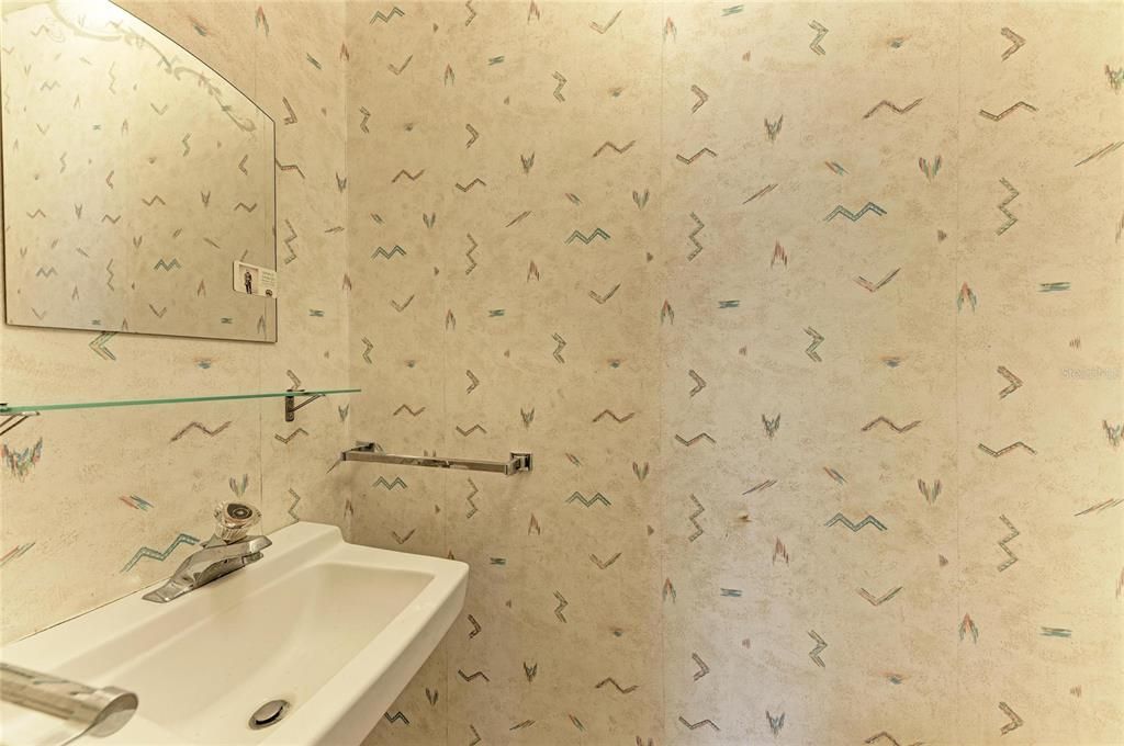 En Venta: $325,000 (2 camas, 1 baños, 1444 Pies cuadrados)