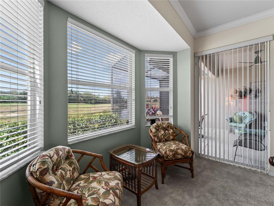 For Sale: $445,000 (2 beds, 2 baths, 1585 Square Feet)