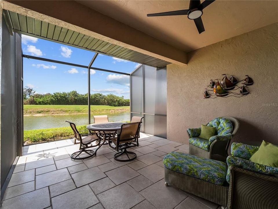 For Sale: $445,000 (2 beds, 2 baths, 1585 Square Feet)