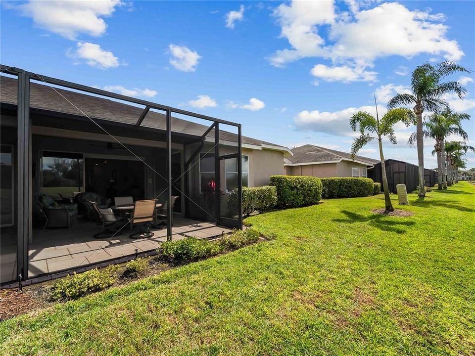 For Sale: $445,000 (2 beds, 2 baths, 1585 Square Feet)