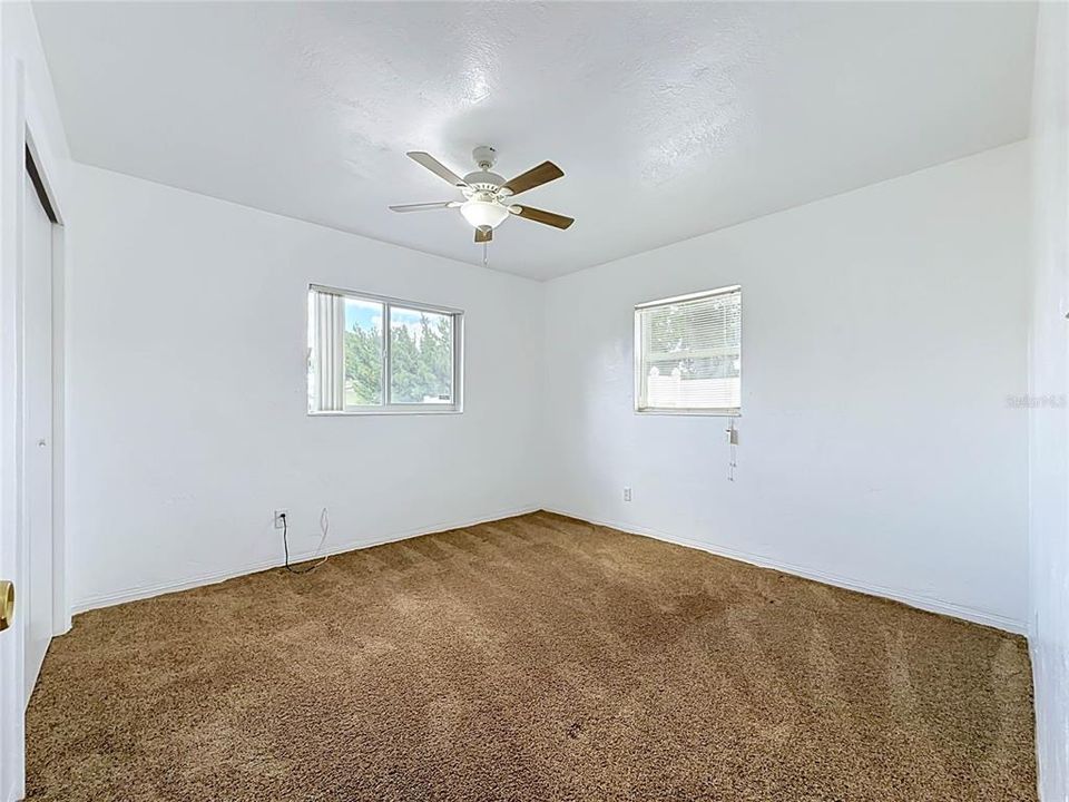 For Sale: $375,000 (3 beds, 2 baths, 1650 Square Feet)