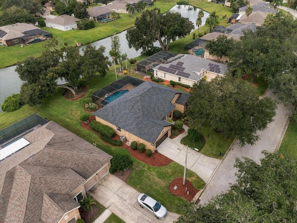 For Sale: $560,000 (4 beds, 2 baths, 2209 Square Feet)