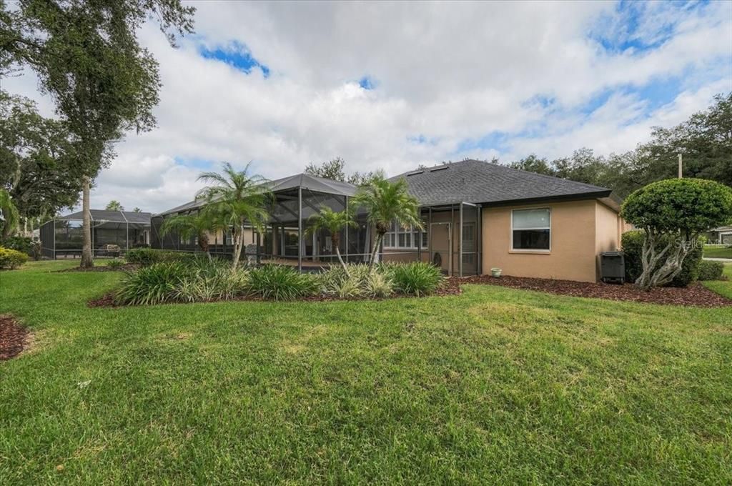 For Sale: $560,000 (4 beds, 2 baths, 2209 Square Feet)