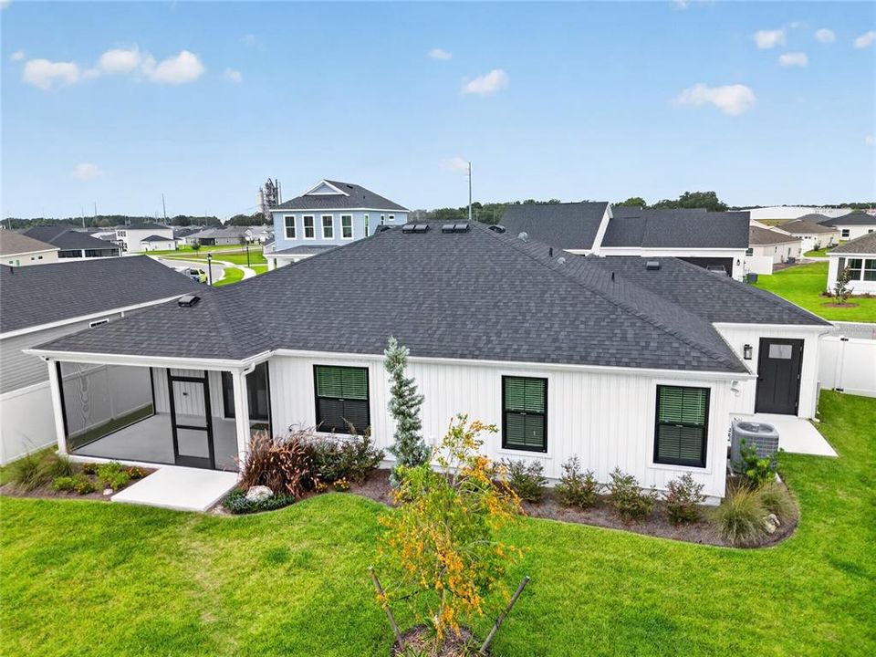 For Sale: $389,900 (3 beds, 2 baths, 1480 Square Feet)
