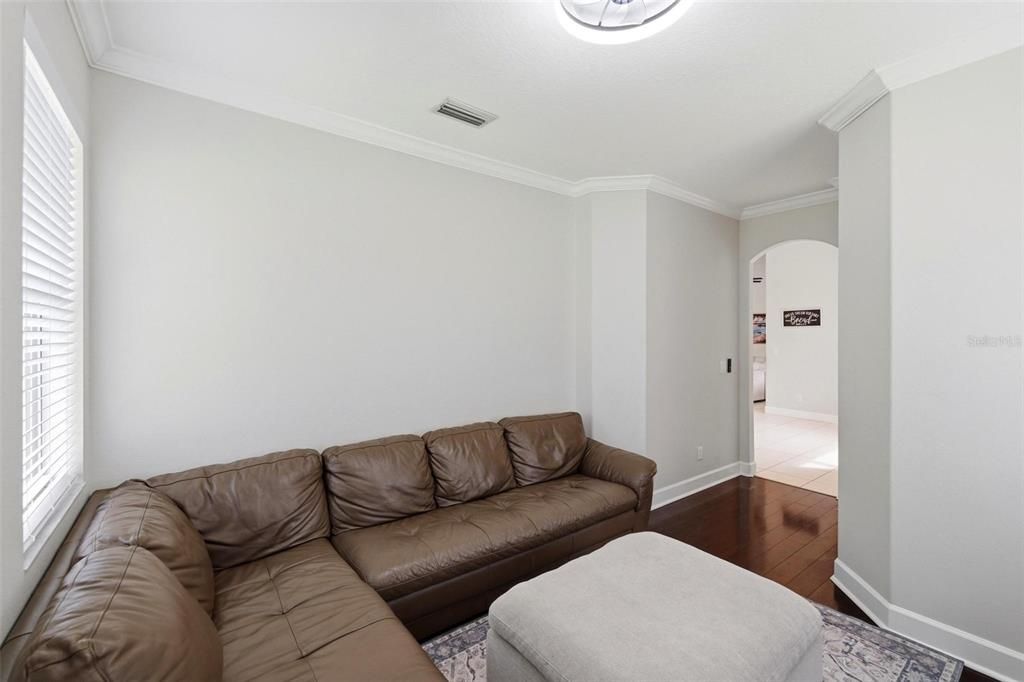 En Venta: $549,000 (3 camas, 2 baños, 2261 Pies cuadrados)