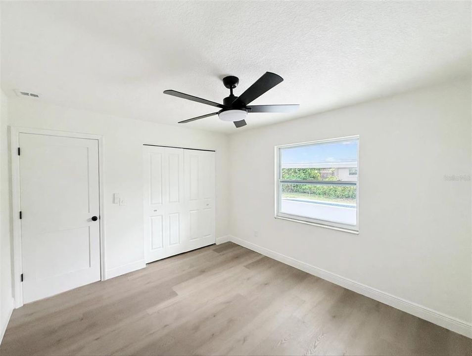 En Venta: $364,900 (4 camas, 2 baños, 1630 Pies cuadrados)