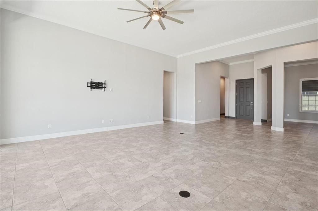 En Venta: $1,550,000 (4 camas, 4 baños, 3487 Pies cuadrados)