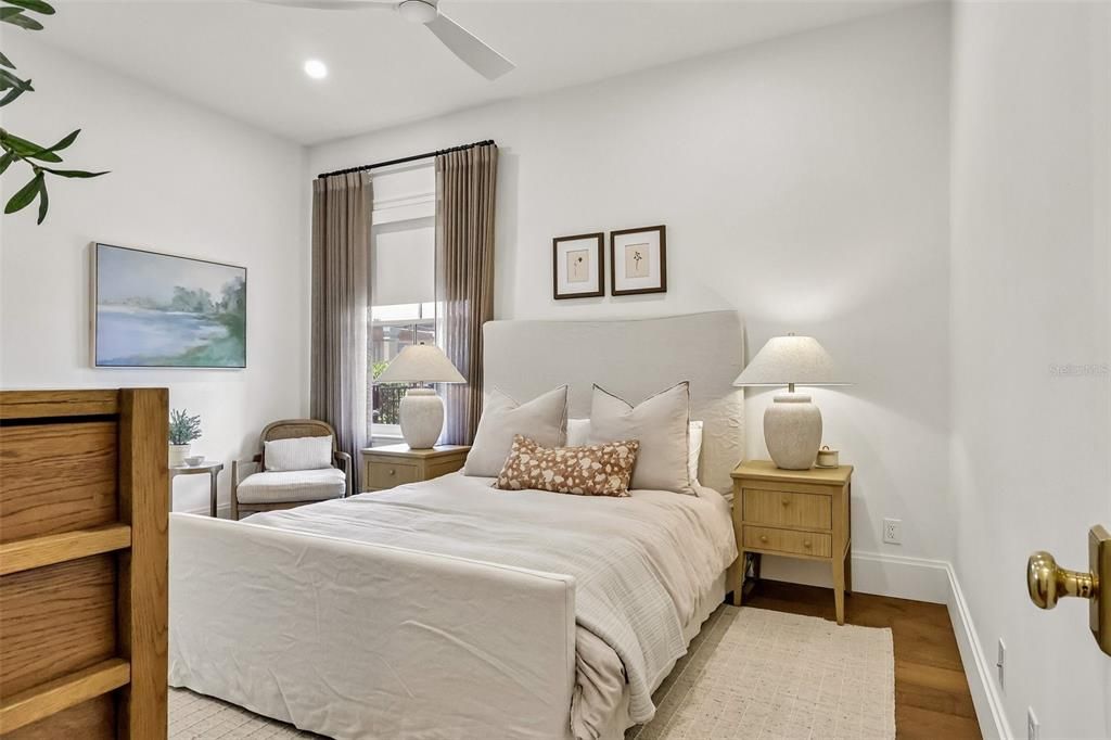 En Venta: $3,999,000 (5 camas, 4 baños, 5580 Pies cuadrados)