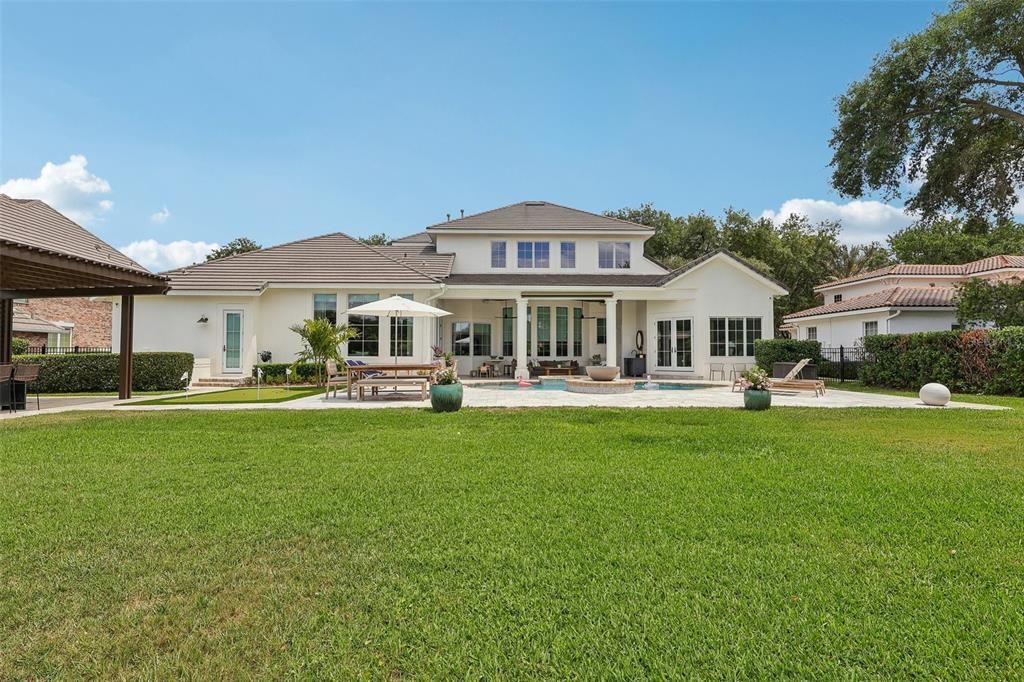 En Venta: $3,999,000 (5 camas, 4 baños, 5580 Pies cuadrados)