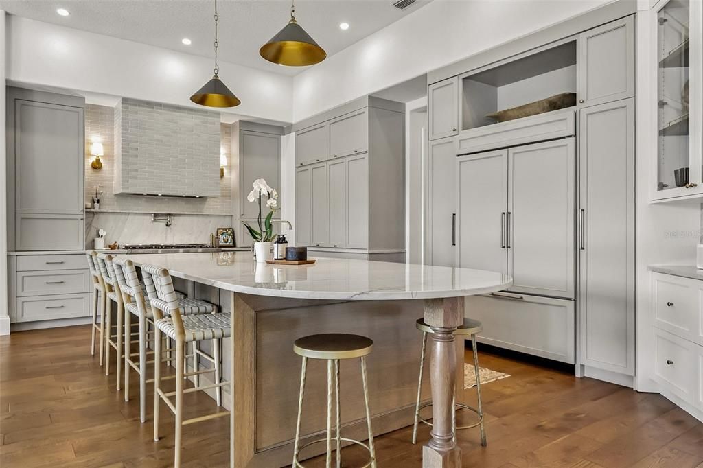 En Venta: $3,999,000 (5 camas, 4 baños, 5580 Pies cuadrados)