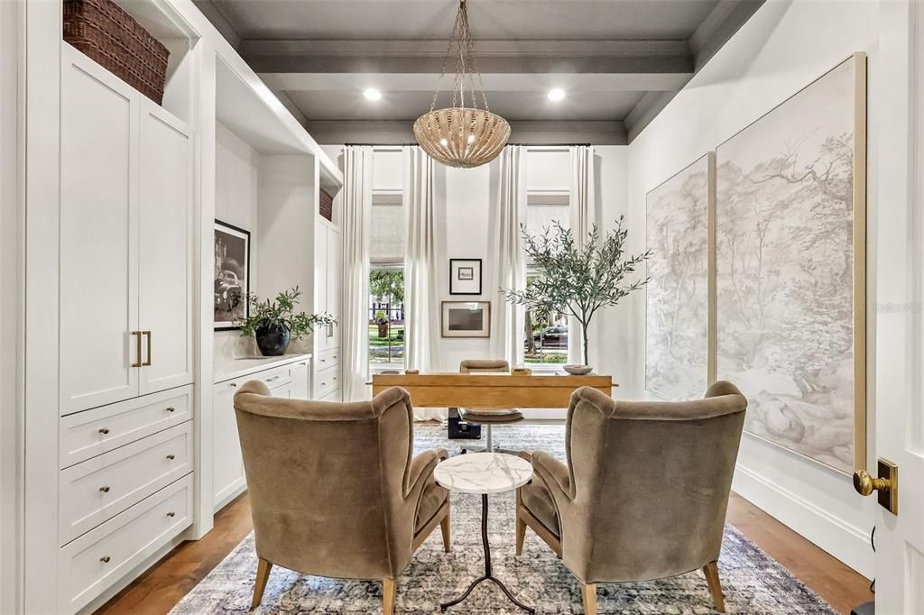 En Venta: $3,999,000 (5 camas, 4 baños, 5580 Pies cuadrados)