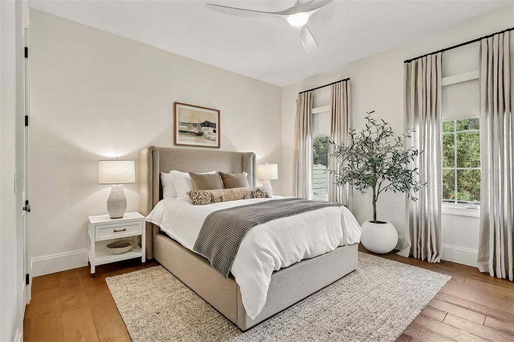 En Venta: $3,999,000 (5 camas, 4 baños, 5580 Pies cuadrados)
