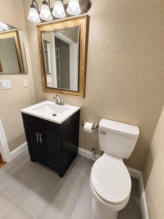 For Rent: $1,300 (1 beds, 1 baths, 583 Square Feet)