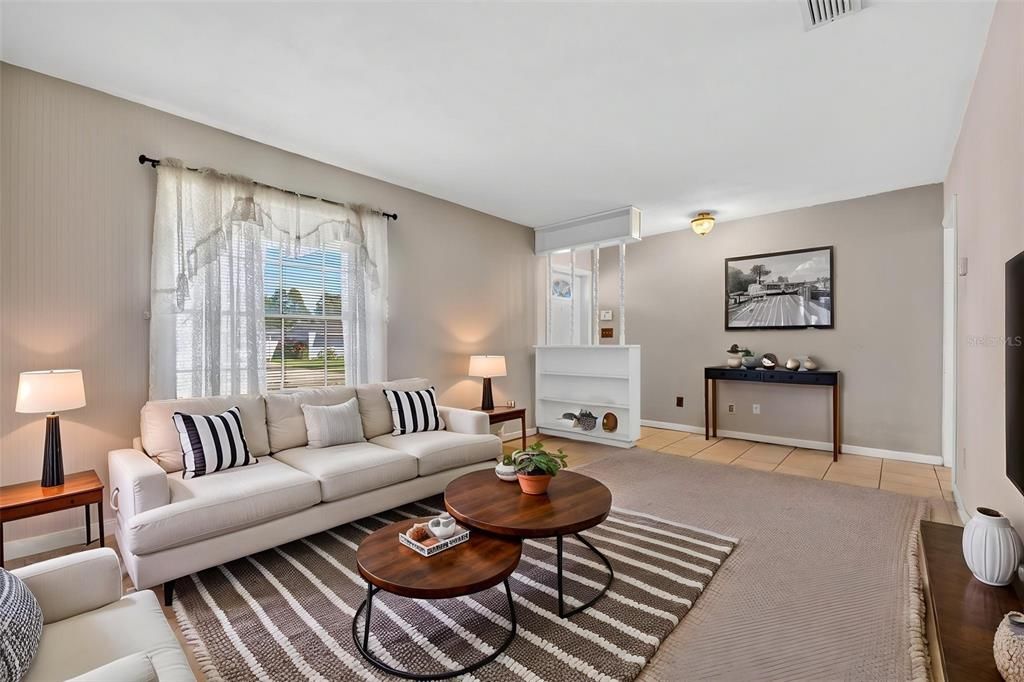 For Sale: $399,999 (3 beds, 2 baths, 1515 Square Feet)