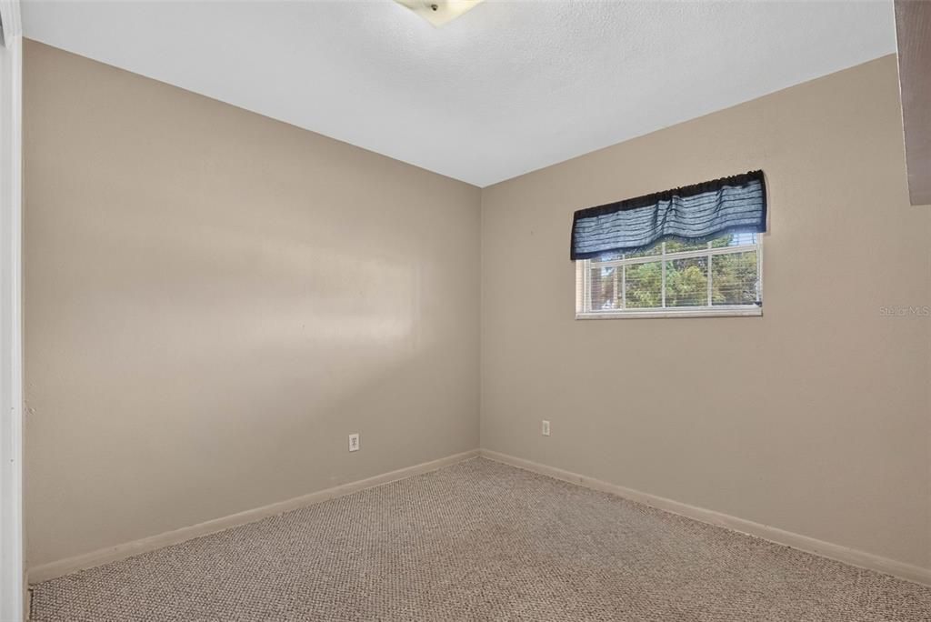 For Sale: $399,999 (3 beds, 2 baths, 1515 Square Feet)