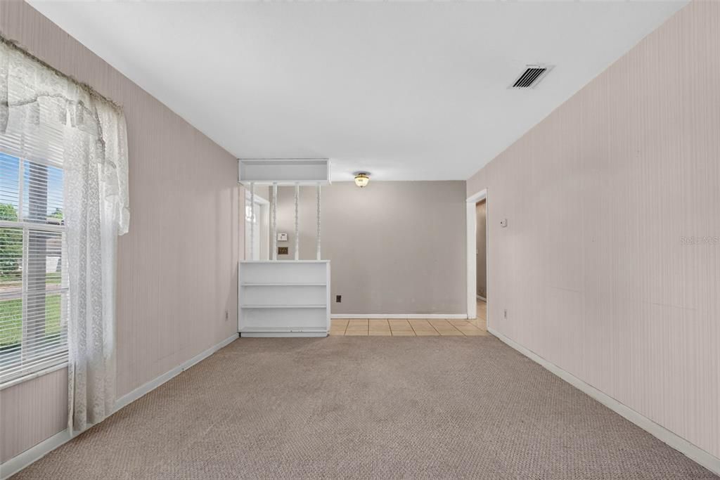 For Sale: $399,999 (3 beds, 2 baths, 1515 Square Feet)