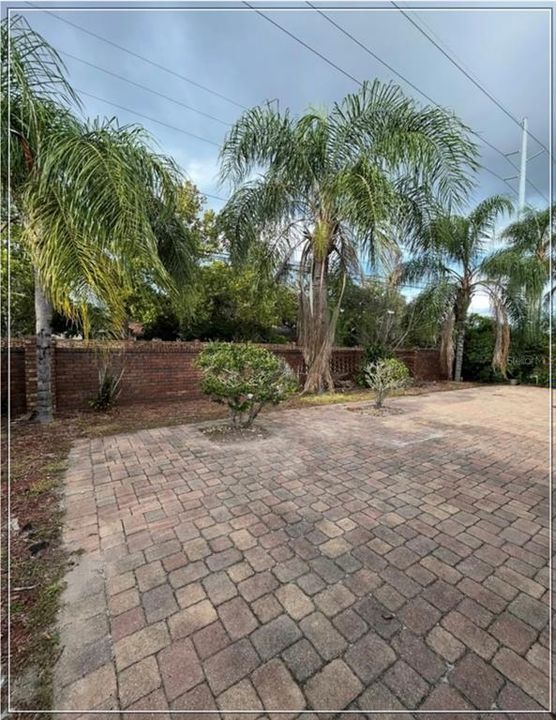 For Sale: $405,000 (3 beds, 2 baths, 1510 Square Feet)