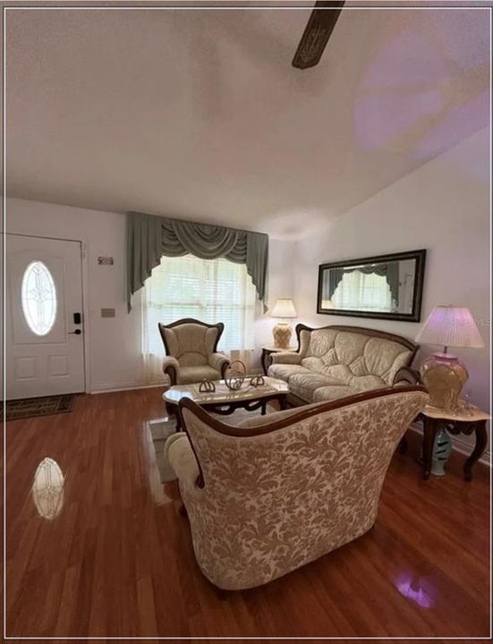 For Sale: $405,000 (3 beds, 2 baths, 1510 Square Feet)