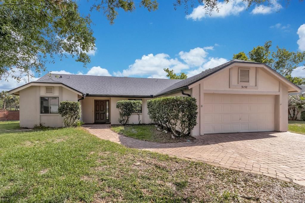 For Rent: $2,600 (3 beds, 2 baths, 1500 Square Feet)