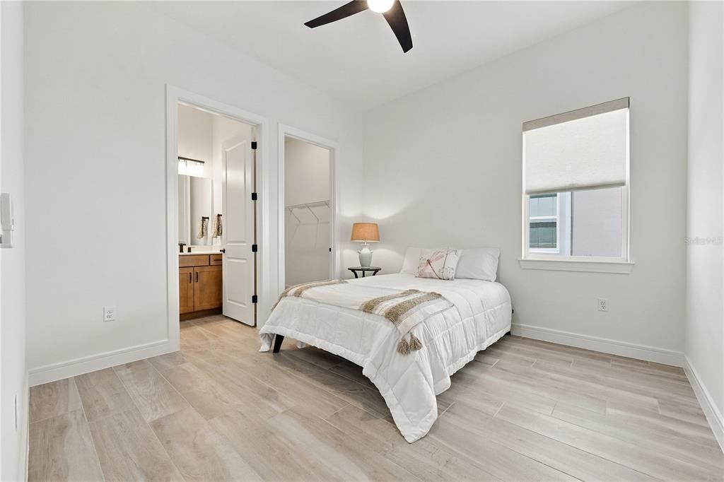 For Sale: $967,500 (3 beds, 3 baths, 2955 Square Feet)