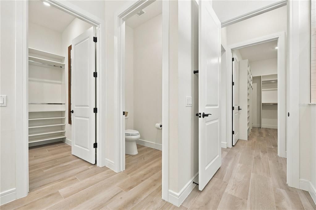 For Sale: $967,500 (3 beds, 3 baths, 2955 Square Feet)