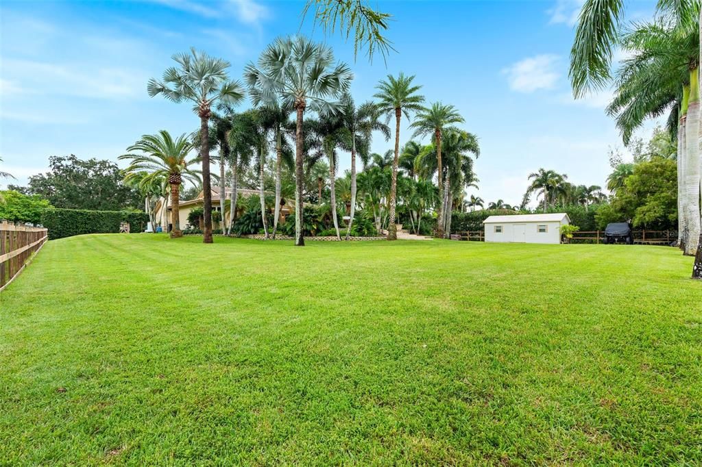 На продажу: $1,899,000 (5 спален, 3 ванн, 4189 Квадратных фут)
