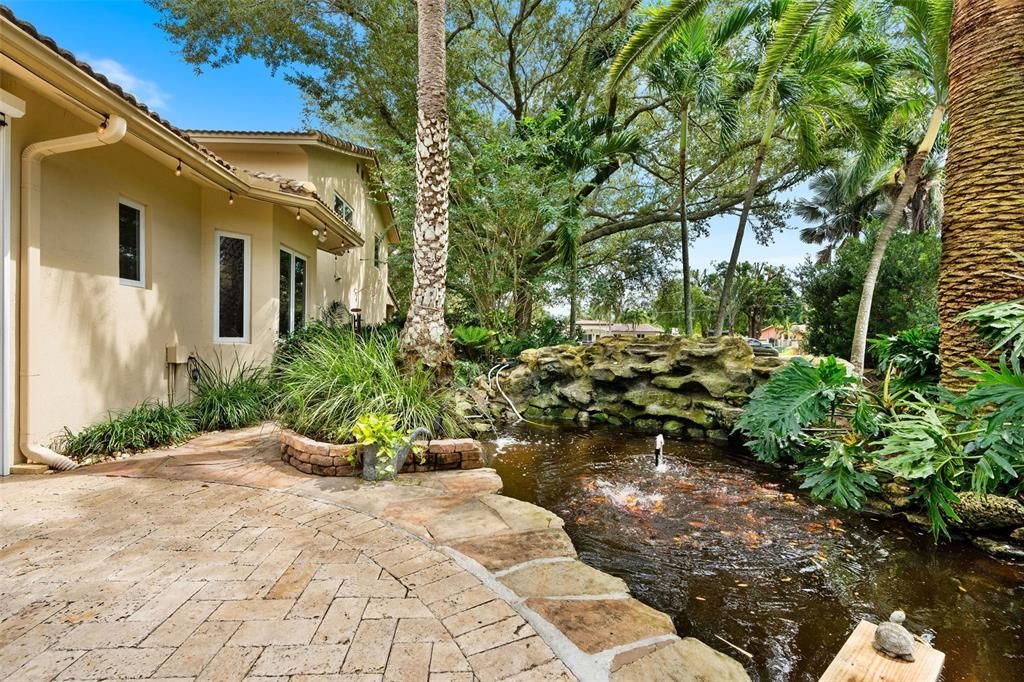 На продажу: $1,899,000 (5 спален, 3 ванн, 4189 Квадратных фут)
