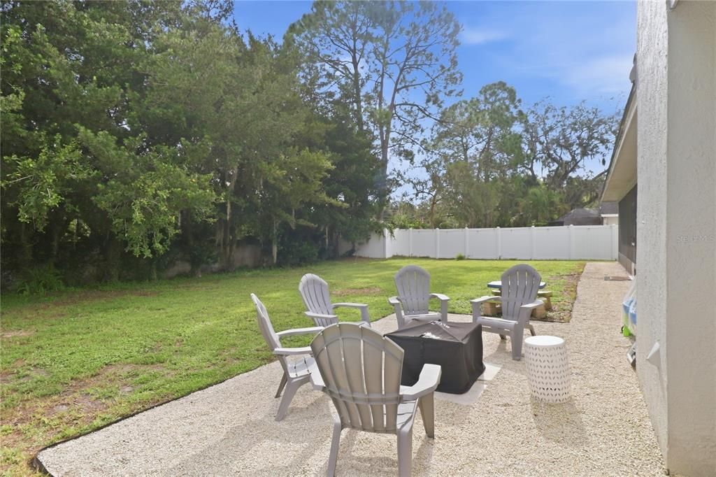 En Venta: $679,000 (4 camas, 3 baños, 2543 Pies cuadrados)