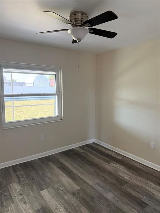 For Sale: $250,000 (2 beds, 2 baths, 1303 Square Feet)