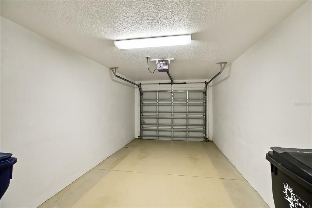 For Sale: $374,900 (2 beds, 2 baths, 1804 Square Feet)