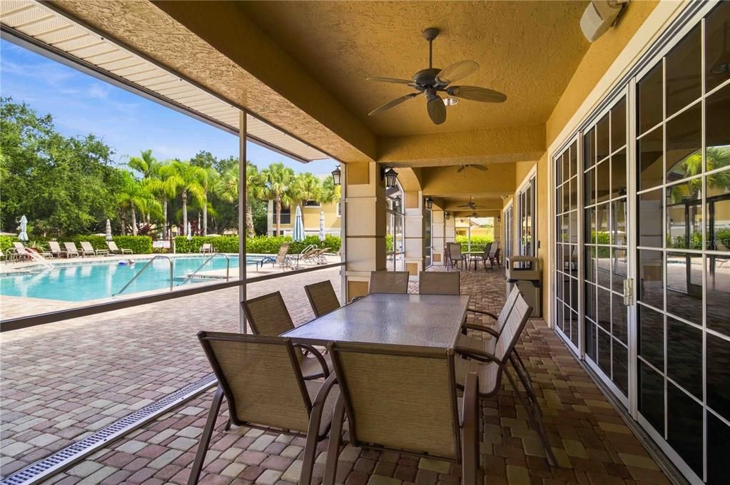 For Sale: $374,900 (2 beds, 2 baths, 1804 Square Feet)