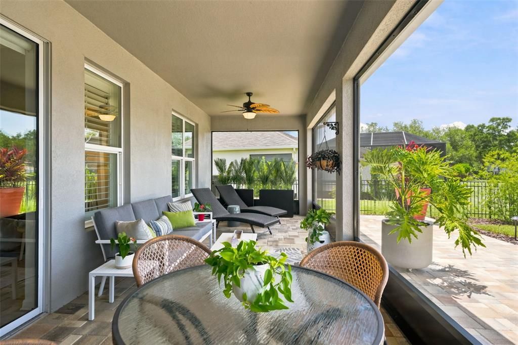 For Sale: $450,000 (2 beds, 2 baths, 2342 Square Feet)