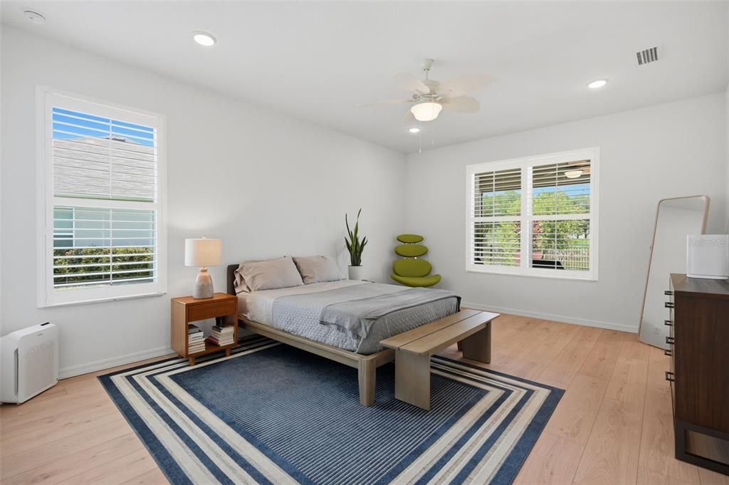 For Sale: $450,000 (2 beds, 2 baths, 2342 Square Feet)